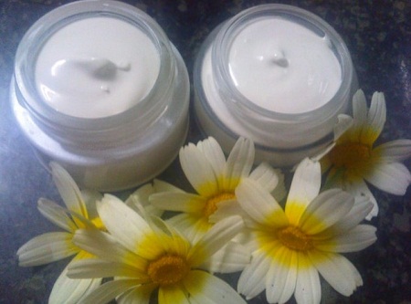 crema de margaritas y arnica